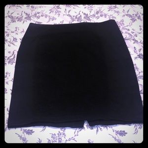 Black fitted skirt size large